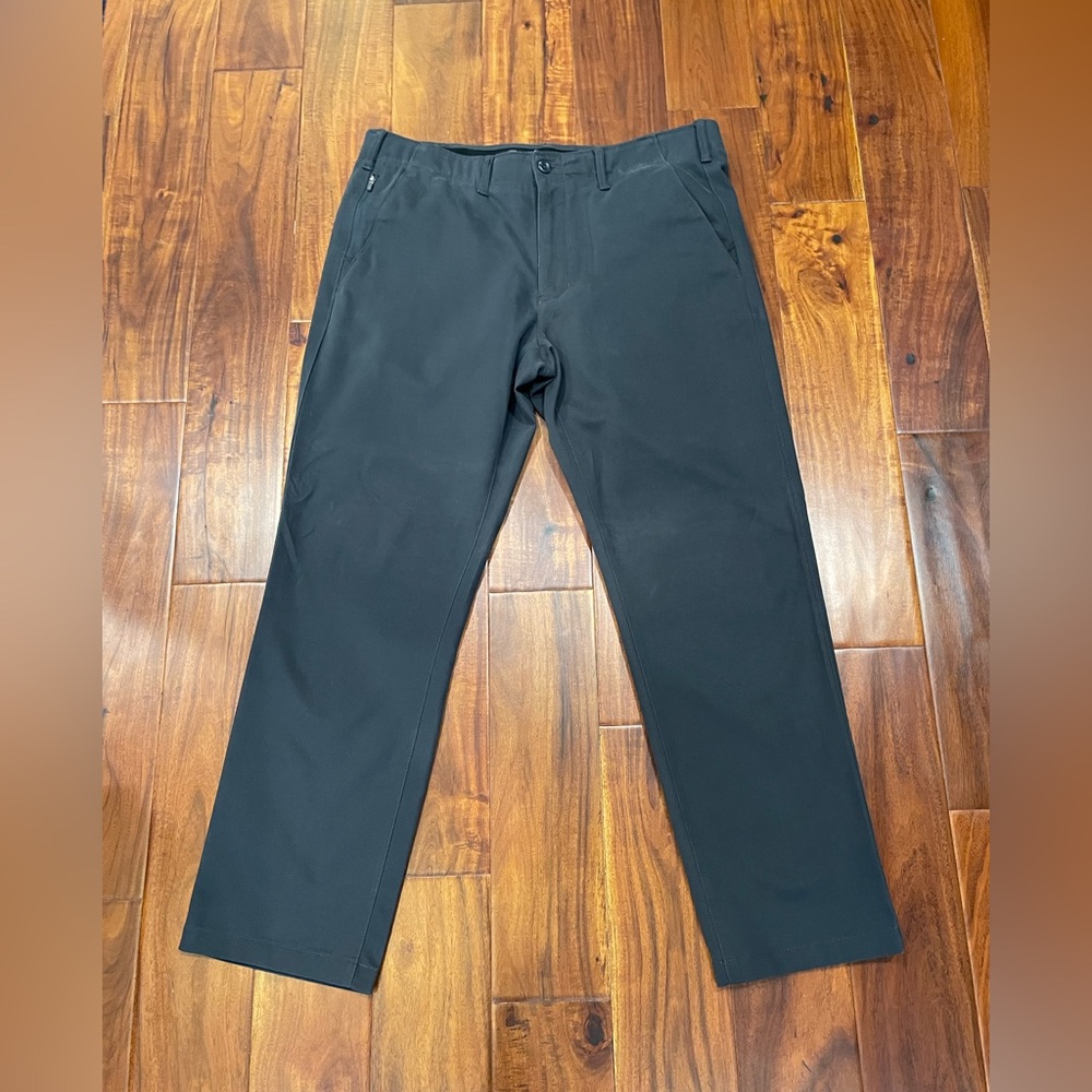 Eddie Bauer Men’s Flat Front Pants Dark Gray Size 38x32